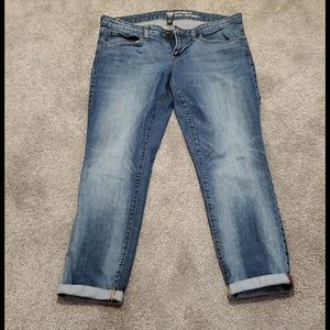 Cropped Boyfriend Jeans